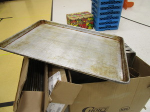 lot 314 image: (35) Alum Baking Sheets 18x26