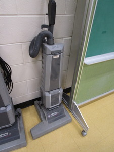 lot 320 image: (3) Advance Carpet Twin 16 Commercial Vacuum