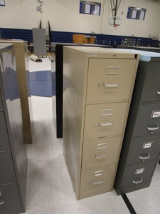 lot 354 image: (2) 4 Drawer File Cabinets