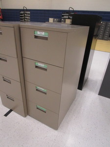 lot 359 image: (2) 4 Drawer File Cabinets