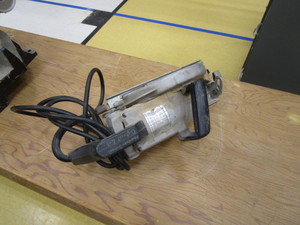 lot 40 image: Black & Decker Skill Saw