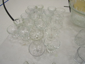 lot 168 image: Lot of Glassware