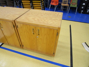 lot 203 image: (3) Cabinets 24x30x33