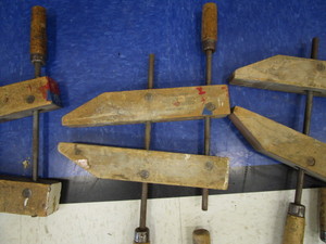 lot 30-B image: (6) Woodworking Clamps