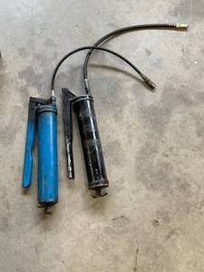 lot 29 image: LOT OF 2 GREASE GUNS