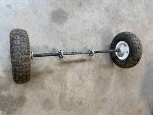 lot 39 image: DIRT BIKE TRAINER 28 INCH WIDE