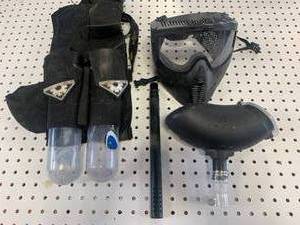 lot 46 image: PAINTBALL ACCESSORIES