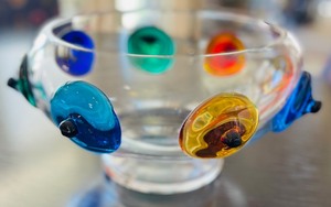Stunning Artisan and Numbered Art Glass Bowl