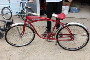 lot 310A image: Schwinn Skyrider 20 Mens Single-speed Street Bike Red Frame