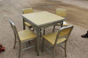 lot 309 image: 1960s Aluminum Table with (4) Padded Metal Chairs