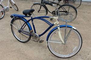 lot 310 image: Mercury Strato Flite Mens Single-speed Repro of the 50s Bike Blue Frame