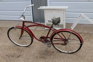 lot 314 image: Schwinn Skyrider 20 Mens Single-speed Street Bike Red Frame