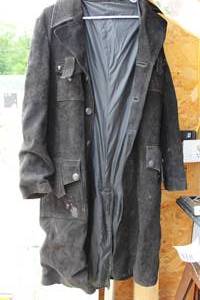 lot 338 image: Mens Size Medium Suede Trench Jacket