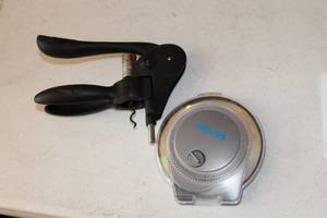 lot 367 image: Wine Cork Remover, CD Cleaner