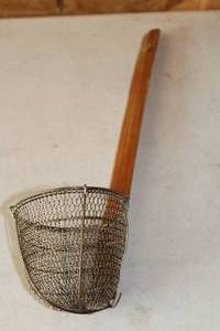 lot 368 image: Vintage 20 Minnow Scoop