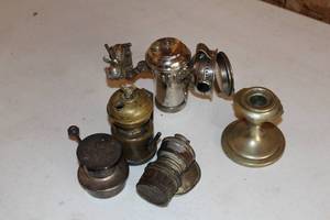 lot 419 image: Lot of (5) Vintage Housewares - Miners Lamps, Bicycle Lamp, Lantern Battery, Candleholder, Vase