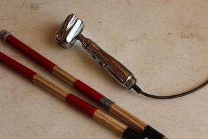 lot 468 image: Vintage 8 Dynamic Microphone with (2) Drum Sticks