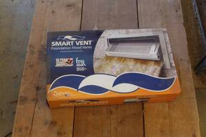 lot 894 image: Smart Vent 1540-524 316 Marine Grade Stainless Steel Insulated Garage Door Flood Vent (in original box)