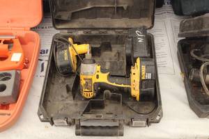 lot 909 image: DeWalt DC825 14 18V Impact Driver with (2) Batteries, Charger, Case