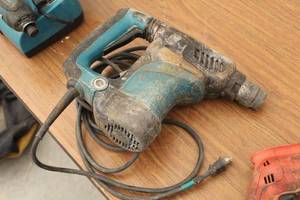 lot 941 image: Makita HR2811F Concrete Drill