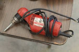 lot 951 image: Milwaukee 0375-1 38 Drill