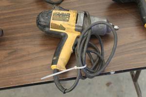 lot 954 image: DeWalt DW223 12 Impact Wrench