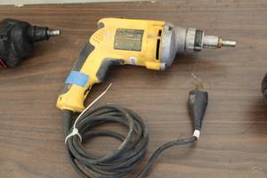 lot 958 image: DeWalt DW272 Drywall Screwdriver