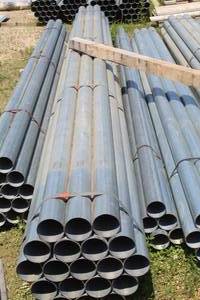 lot 997 image: Lot of (19) Metal Pipes 18x20x4