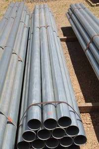 lot 1006 image: Lot of (19) Metal Pipes 18x14x3-34
