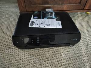 HP Printer With Accessories