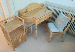 Wicker Desk With Chair And Stand