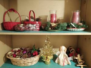 Collection Of Holiday Dcor