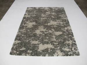 lot 742 image: Thomasville Hudson Taylor Shag Area Rug, Indoor, Multi-color - 5 ft x 7 ft