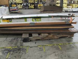lot 712 image: Pallet of Store Overstock, Returns, Missing Parts, and Damaged Products - Tables