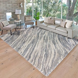 lot 744 image: Gertmenian Thomasville Marketplace Waves Gray Shag Rug, Size  9 ft. x 13 ft.