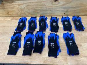 KIMBERLY-CLARK Lot of 11 Pairs of- Professional Jackson Safety G40 Nitrile Coated Gloves