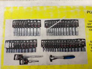 POWERBUILT BRAND 53 Piece 38 Drive Pro Socket Set