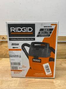 RIDGID 3 Gal. 3.5-Peak HP Portable WetDry Shop Vacuum with Built-in Dust Pan, Filter, Expandable Hose and Car Nozzle
