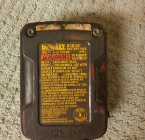 Dewalt 12volt 1.5 ah battery