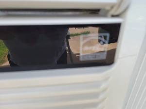 KENMORE 18,000 BTU Air Conditioning Unit Model 253 (Comes With Remote)