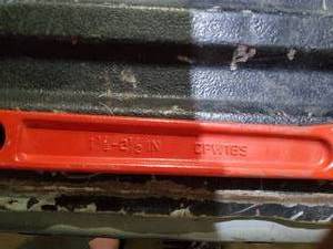 Adjustable pipe wrench