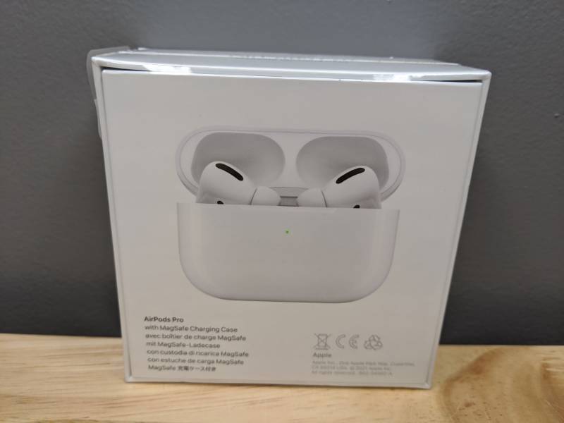 lot 3 image: Brand New Apple AirPods Pro with MagSafe Charging Case T