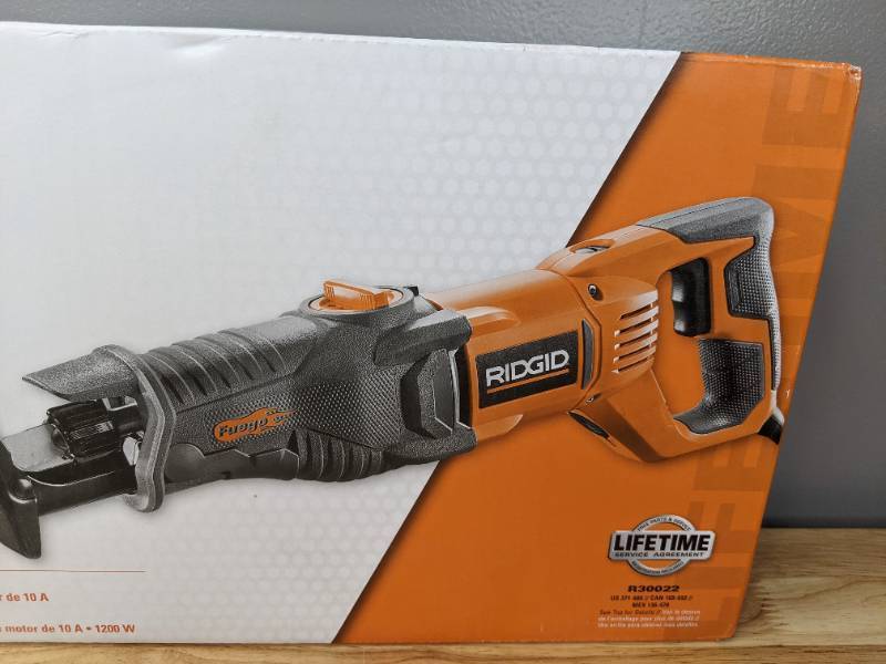lot 35 image: Brand New Ridgid Fuego 10 Amp Orbital Reciprocating Saw T