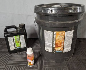 lot 123 image: Lot of 3 NEW Aquarium Supplement Products X