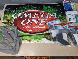 lot 91 image: Aquarium Accessories Penguin Power Filter Cartridges, Aqualight Plus Mounting Legs, Net and More X