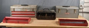 lot 312 image: Collection of 3 Vintage Metal Toolboxes (Craftsman) and 2 Tool Trays Z