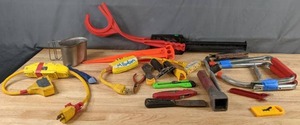 lot 321 image: Mixed Lot Includes Scrapers, Utility Knives, Clay Target Thrower, Pliers, Bike Hooks, and More Z
