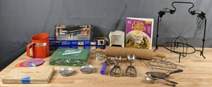 lot 165 image: Kitchen Essentials Bromwells Measuring-Sifter, Vintage Krollette Set, Cooks Tools Chrome Potato Ricer, Reynolds Freezer Paper, & More Q