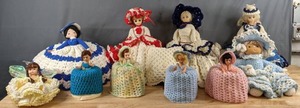 lot 347 image: Assortment of 10 Vintage Dolls with Crocheted Dresses, Includes 4 Toilet Tissue Cover Dolls Q