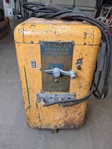 lot 183 image: Lesota Welder Model T-18 Q